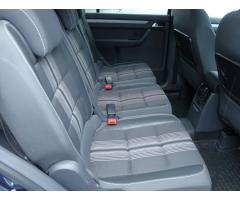 Volkswagen Touran 2.0 TDI 103kW - 13