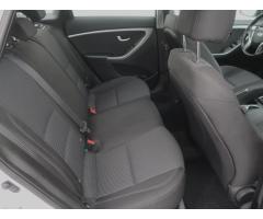 Hyundai i30 1.6 MPI 88kW - 13