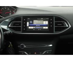 Peugeot 308 1.6 BlueHDi 88kW - 17