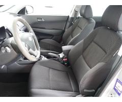 Hyundai i30 1.4 CVVT 80kW - 16