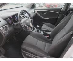 Hyundai i30 1.6 MPI 88kW - 16