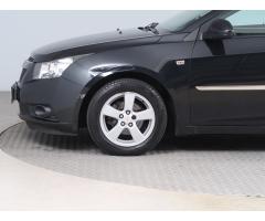 Chevrolet Cruze 1.6 i 16V 91kW - 23