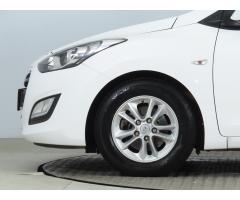 Hyundai i30 1.6 GDI 99kW - 21