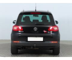 Volkswagen Tiguan 2.0 TDI 103kW - 6