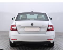 Škoda Octavia 2.0 TDI 110kW - 6