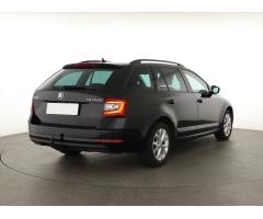 Škoda Octavia 1.6 TDI 85kW - 7