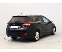 Hyundai i30 1.6 CRDi 94kW - 7