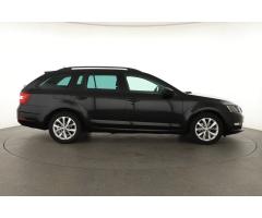 Škoda Octavia 1.6 TDI 85kW - 8