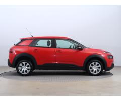 Citroën C4 Cactus 1.2 PureTech 81kW - 8