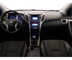 Hyundai i30 1.6 CRDi 94kW - 10