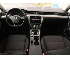 Volkswagen Passat 2.0 TDI 110kW - 10