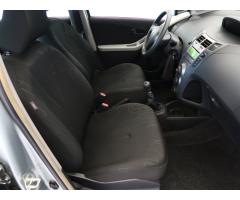 Toyota Yaris 1.33 Dual VVT-i 73kW - 12