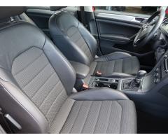 Volkswagen Golf 1.6 TDI 81kW - 12