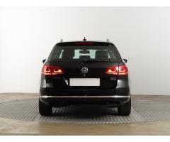 Volkswagen Passat 2.0 TDI 103kW - 6