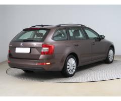 Škoda Octavia 2.0 TDI 110kW - 7