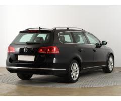 Volkswagen Passat 2.0 TDI 103kW - 7