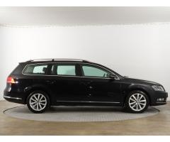 Volkswagen Passat 2.0 TDI 103kW - 8