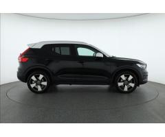 Volvo XC40 D4 AWD 140kW - 8