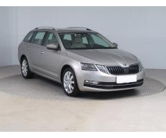 ŠKODA SUPERB COMBI 2.0TDI 140 LAURIN&K 4X4 DSG 7ST