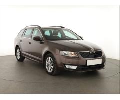 ŠKODA SUPERB COMBI 2.0TDI 140 LAURIN&K 4X4 DSG 7ST