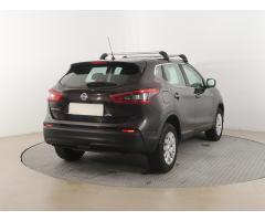 Nissan Qashqai 1.2 DIG-T 85kW - 7