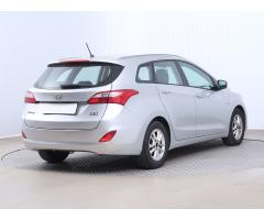 Hyundai i30 1.6 MPI 88kW - 7