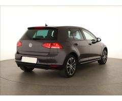 Volkswagen Golf 1.2 TSI 81kW - 7