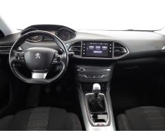 Peugeot 308 1.6 BlueHDi 88kW - 9