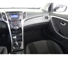 Hyundai i30 1.6 MPI 88kW - 11