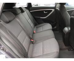 Hyundai i30 1.6 MPI 88kW - 13