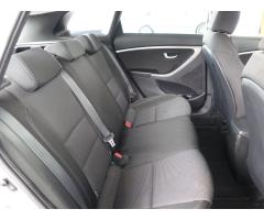 Hyundai i30 1.6 MPI 88kW - 13