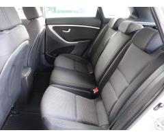 Hyundai i30 1.6 MPI 88kW - 15