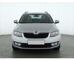 ŠKODA SUPERB COMBI 2.0TDI 140 LAURIN&K 4X4 DSG 7ST