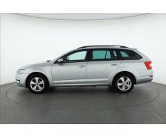 ŠKODA SUPERB COMBI 2.0TDI 140 LAURIN&K 4X4 DSG 7ST