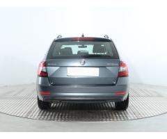 Škoda Octavia 2.0 TDI 110kW - 6