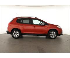 Peugeot 2008 1.2 PureTech 81kW - 8