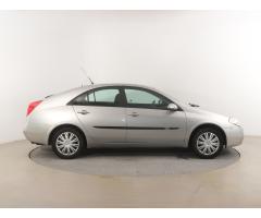 Nissan Primera 1.8 85kW - 8