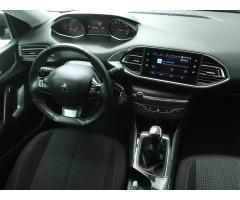 Peugeot 308 1.2 PureTech 81kW - 9