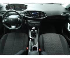 Peugeot 308 1.2 PureTech 81kW - 10