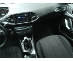 Peugeot 308 1.2 PureTech 81kW - 11