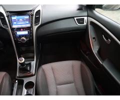 Hyundai i30 1.6 CRDi 94kW - 11