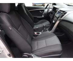 Hyundai i30 1.6 MPI 88kW - 12