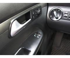 Volkswagen Touran 1.9 TDI 66kW - 23