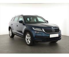 ŠKODA SUPERB COMBI 2.0TDI 140 LAURIN&K 4X4 DSG 7ST