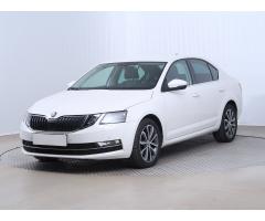 ŠKODA SUPERB COMBI 2.0TDI 140 LAURIN&K 4X4 DSG 7ST