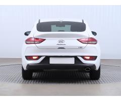 Hyundai i30 1.5 T-GDI MHEV 118kW - 7