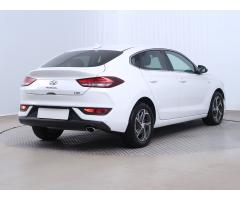 Hyundai i30 1.5 T-GDI MHEV 118kW - 8