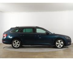 Škoda Superb 2.0 TDI 110kW - 8