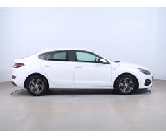 Hyundai i30 1.5 T-GDI MHEV 118kW - 9