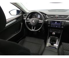 Škoda Superb 2.0 TDI 110kW - 9